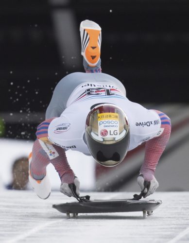 Sungbin leads pack in skeleton